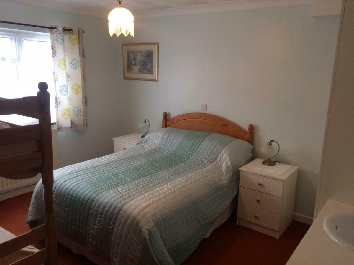 סוואנאייג' Gables Court Holiday Apartments מראה חיצוני תמונה